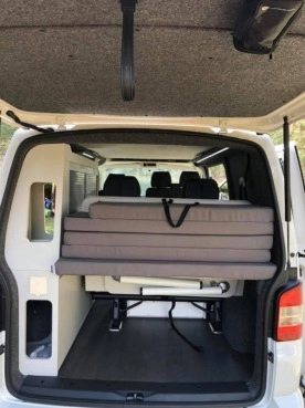                         Camper T5, 5 osób, nowa zabudowa - zdjęcie 6
                        