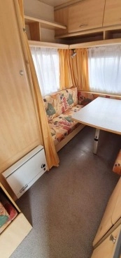                         Dethleffs Family 1999 r. - zdjęcie 12
                        