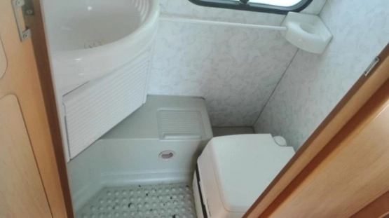                         Adria 5106 - zdjęcie 6
                        