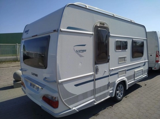                         Przyczepa kempingowa Fendt Saphir z łazienką w świetnym stanie! - zdjęcie 6
                        