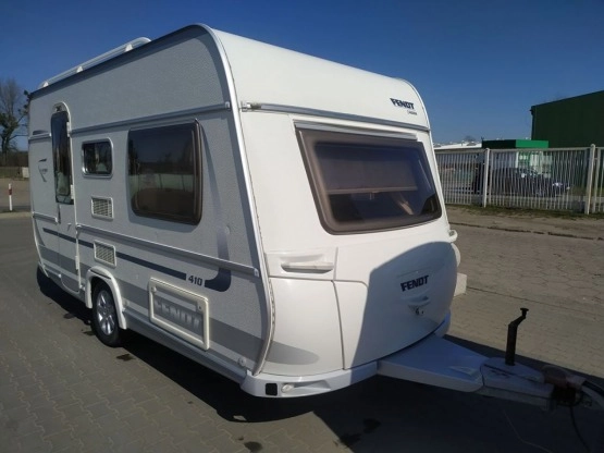                         Przyczepa kempingowa Fendt Saphir z łazienką w świetnym stanie! - zdjęcie 8
                        