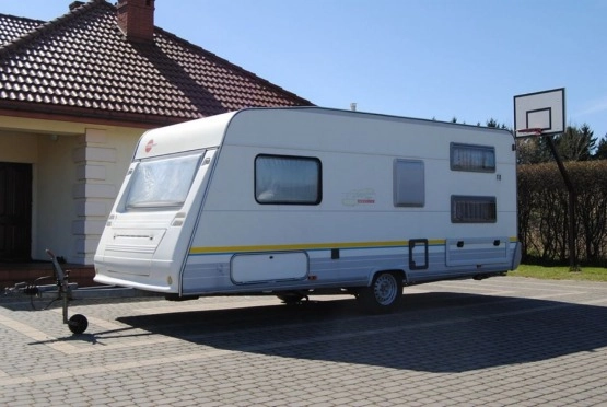                         BURSTNER 480 Zarejestrowana! 6-osobowa. Łóżko piętrowe! WC Ogrzewanie DMC 1200 kg - zdjęcie 3
                        