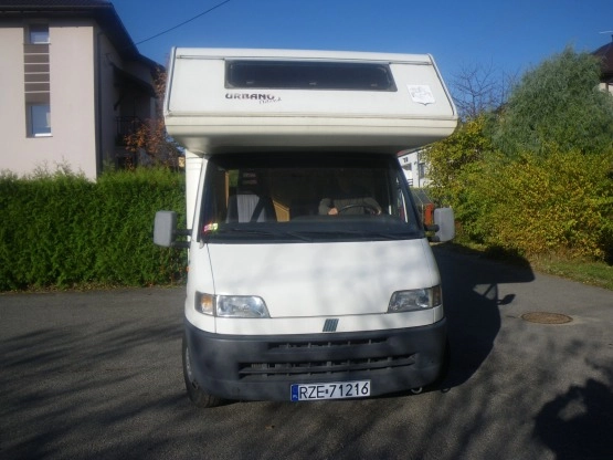                         Sprzedam kampera -Fiat Ducato - zdjęcie 1
                        