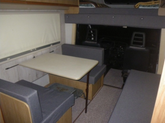                         Sprzedam kampera -Fiat Ducato - zdjęcie 2
                        