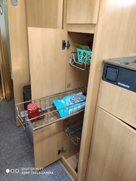                         Dethleffs Camper 560 SK - zdjęcie 7
                        