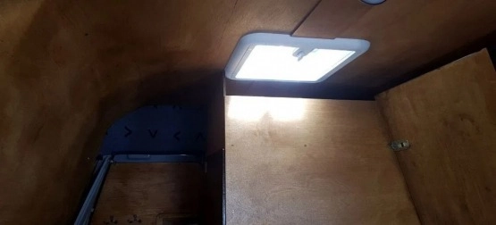                         Volkswagen Transporter - zdjęcie 16
                        