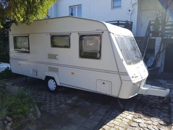                         Przyczepa kempingowa Crown Regent - zdjęcie 1
                        