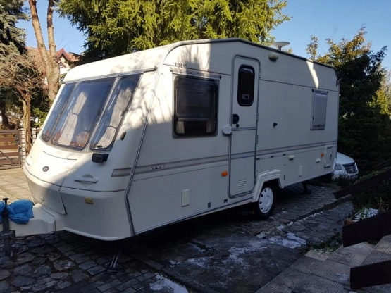                         Przyczepa kempingowa Crown Regent - zdjęcie 7
                        