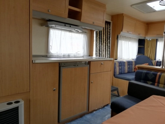                         ZMIANA CENY Przyczepa Kempingowa Knaus Azur 650 FDU - zdjęcie 1
                        