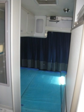                         Sprzedam -campera-Citroen Jumper -2.5 td-1995 r.(oryginalna zabudowa campingowa) - zdjęcie 9
                        