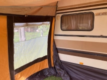                         Sprzedam przyczepę kempingową Dethleffs C1 - zdjęcie 2
                        