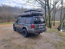                         Kamper offroad na Jeep Commander - zdjęcie 15
                        