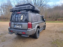                         Kamper offroad na Jeep Commander - zdjęcie 14
                        