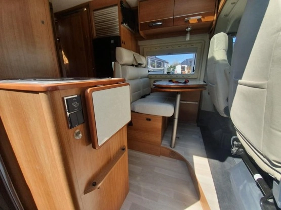                         Fiat Ducato kamper 2017 jak z salonu - zdjęcie 8
                        