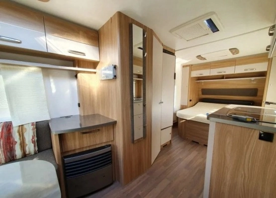                         Burstner Premio 490 TS - zdjęcie 17
                        