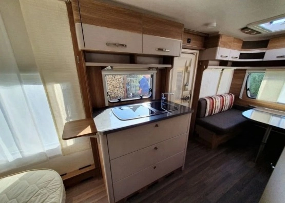                         Burstner Premio 490 TS - zdjęcie 19
                        