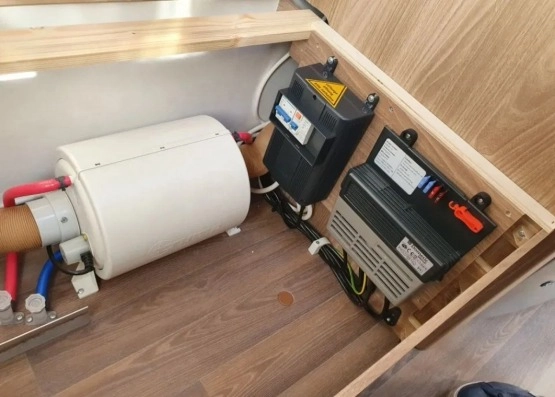                         Burstner Premio 490 TS - zdjęcie 9
                        