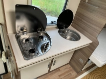                         Blucamp SKY 160KM Automat Kamper dla niepełnosprawnych z winda - zdjęcie 6
                        