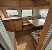                         BURSTNER VENTANA 495TK przedsionek łóżko piętr - zdjęcie 3
                        