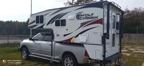                         Nakładka kamperowa WOLF CREEK 850 z 2020 r. na 4 sezony - zdjęcie 9
                        