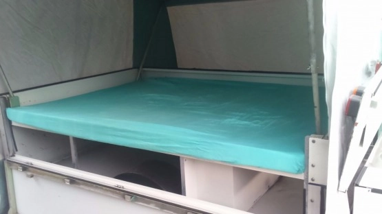                         Przyczepa namiotowa Stema Alpen Kreutz GT Royal 650 - zdjęcie 7
                        