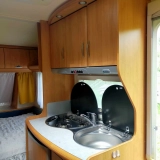                         Przyczepa kempingowa HOBBY 400SF 2005 rok stan bardzo dobry zadbana - zdjęcie 12
                        