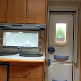                         Przyczepa kempingowa HOBBY 400SF 2005 rok stan bardzo dobry zadbana - zdjęcie 10
                        