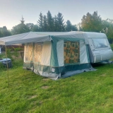                         Przyczepa KNAUS Mustang lekka DMC 900kg, prywatnie stan bardzo dobry - zdjęcie 1
                        