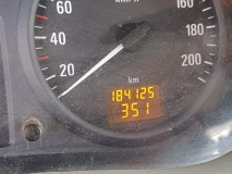                         Opel Vivaro 2003 - zdjęcie 12
                        