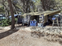                         Sprzedam przyczepę Trigano Solena - zdjęcie 3
                        