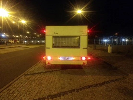                         Przyczepa Burstner City - zdjęcie 2
                        