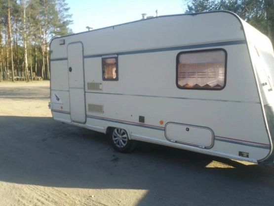                         Przyczepa Burstner City - zdjęcie 6
                        