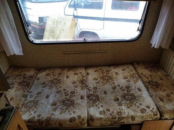                         Knaus azur 330 - zdjęcie 2
                        