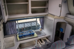                         Ford Transit Nugget kamper, oryginalna Westfalia, super stan (jak VW California) - zdjęcie 8
                        