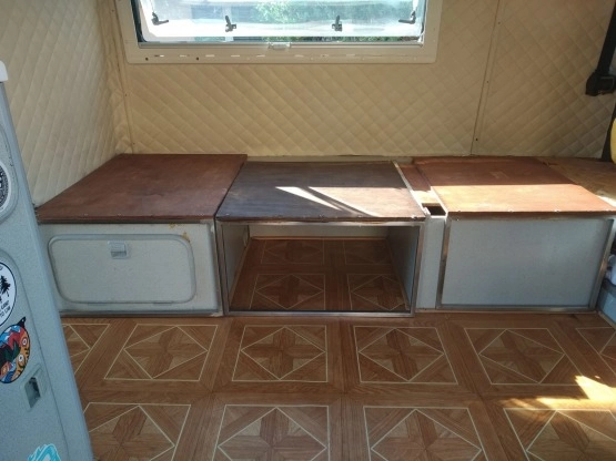                         Kamper VW LT 31 2.4 TD - zdjęcie 12
                        