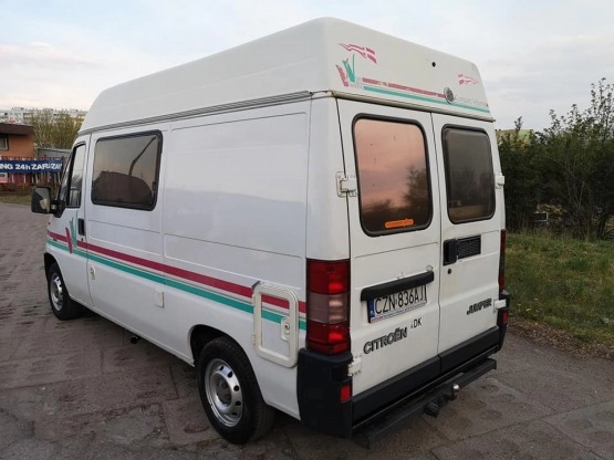                        Kamper Citroen Jumper 2.5 D blaszak - zdjęcie 8
                        
