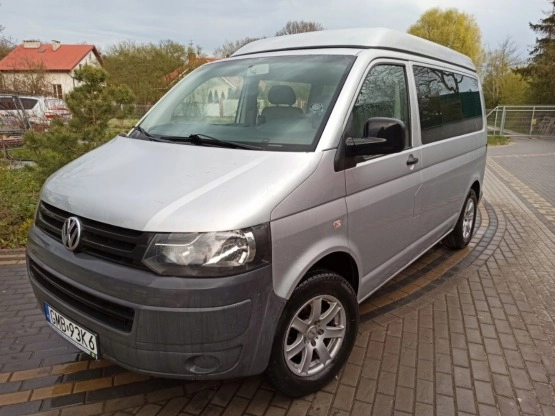                         Volkswagen T5 lift nie California, kamper - zdjęcie 2
                        