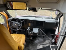                         Autobus USA jak kamper - zdjęcie 1
                        