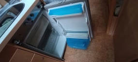                         Burstner 480TK Fun DMC1200kg Łóżko Piętrowe Moover Przedsionek Bagażnik Pokrowiec Zadbana - zdjęcie 13
                        