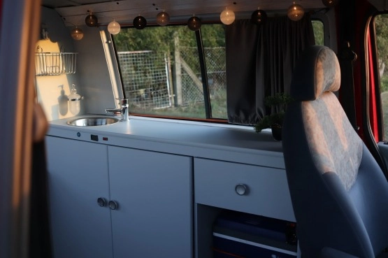                         VW t4 kamper (prysznic, lodówka )  - zdjęcie 3
                        