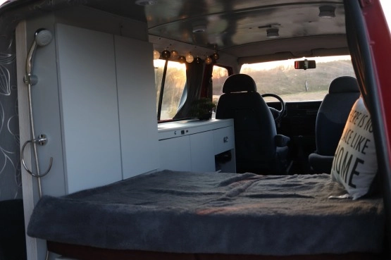                         VW t4 kamper (prysznic, lodówka )  - zdjęcie 4
                        