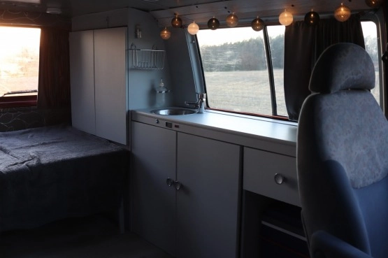                         VW t4 kamper (prysznic, lodówka )  - zdjęcie 7
                        