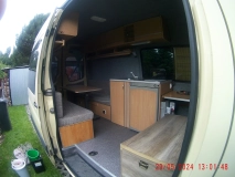                         Kamper na bazie Mercedesa Sprintera 211 CDI - zdjęcie 12
                        