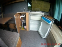                         Kamper na bazie Mercedesa Sprintera 211 CDI - zdjęcie 10
                        