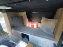                         T4 samowystarczalny mini kamper - zdjęcie 1
                        