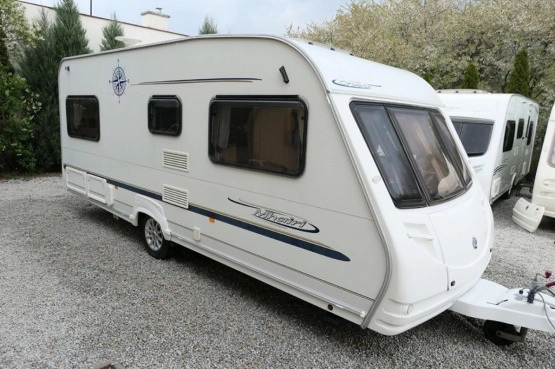                         Swift Vitesse 490 - zdjęcie 1
                        