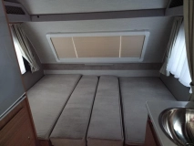                         Przyczepa kemp. Carretta Basoglu Uncle - zdjęcie 10
                        