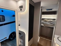                         Nowy kamper Integra Etrusco I 7400 QBC Automat Adria Hymer XCAMP - zdjęcie 5
                        
