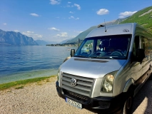                         KAMPER VW CRAFTER MAX 2.5TDI 4 osoby Tv WC prysznic solar webast truma - zdjęcie 1
                        