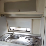                         Super przyczepa kempingowa Avento kemping - zdjęcie 12
                        